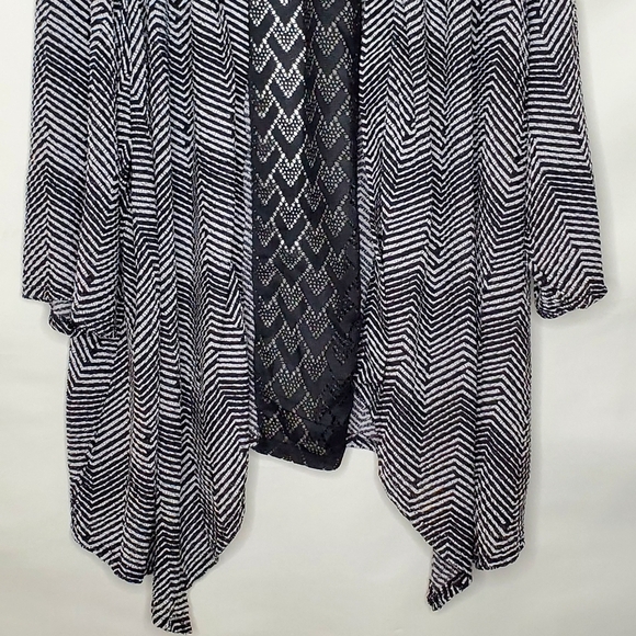 Catherines Chevron Stripe Open Front Stretch Cardigan Size 5X Asymmetric Hem NEW - Picture 4 of 14